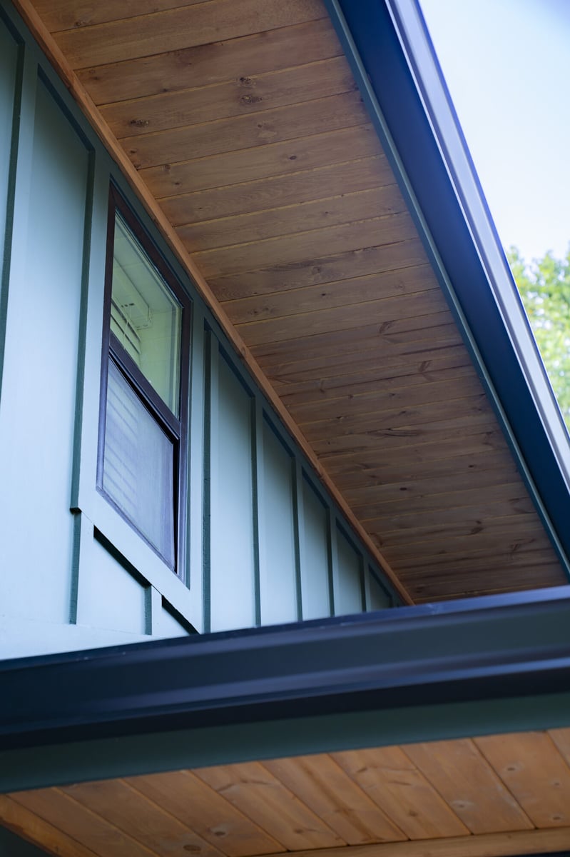 exterior-eave-detail-wood-soffit-dark-fascia-atlanta-ga-optimized