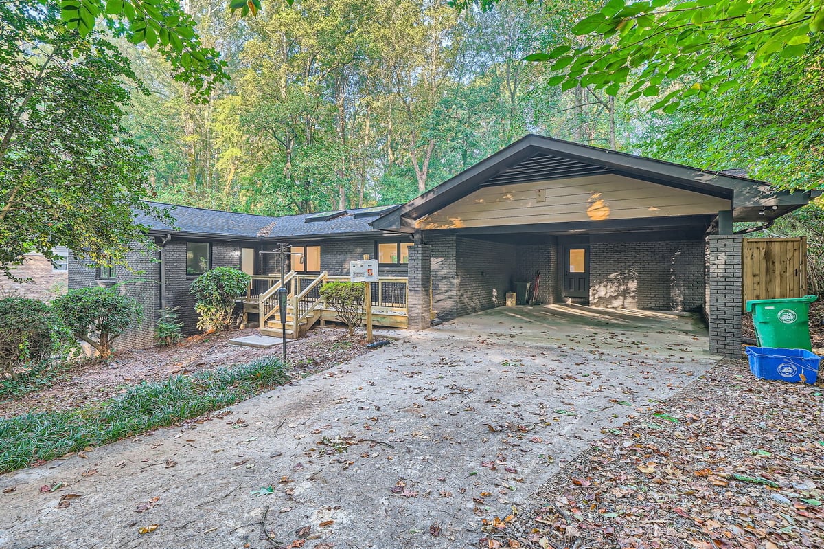 exterior-front-under-construction-wooded-lot-atlanta-ga-optimized