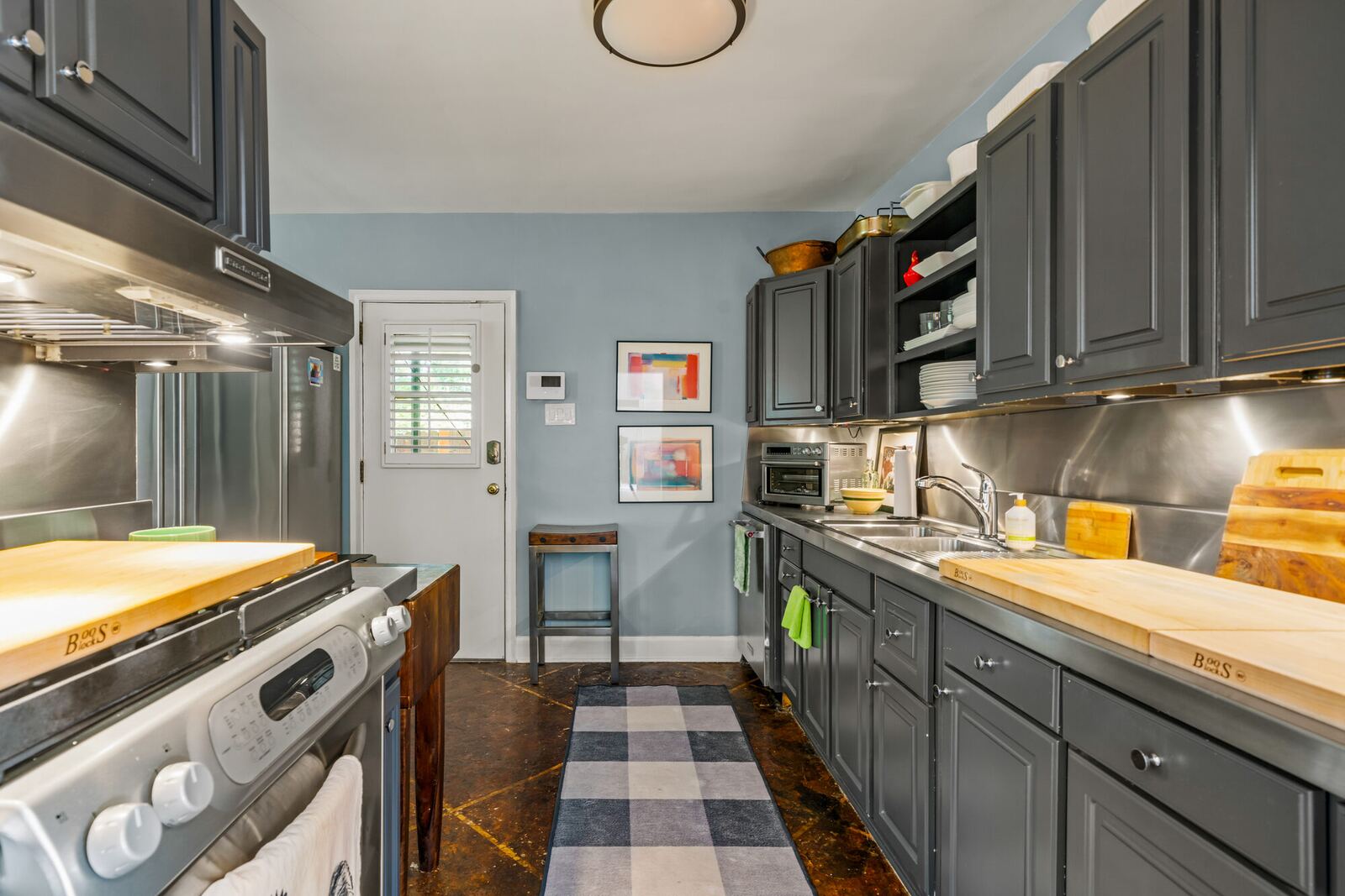 kitchen-with-charcoal-cabinets-and-open-shelving-atlanta-ga-optimized
