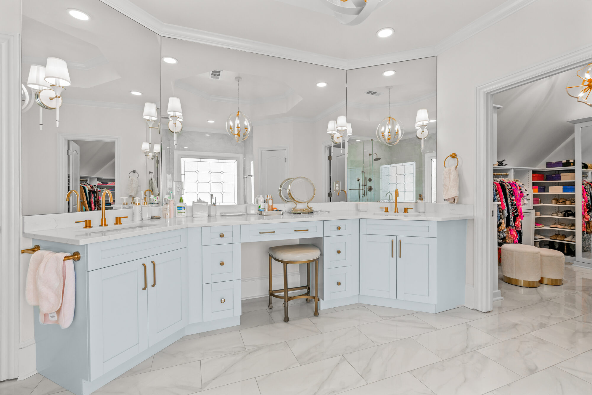 primary-bathroom-dual-vanity-mirrors-closet-view-atlanta-ga-optimized